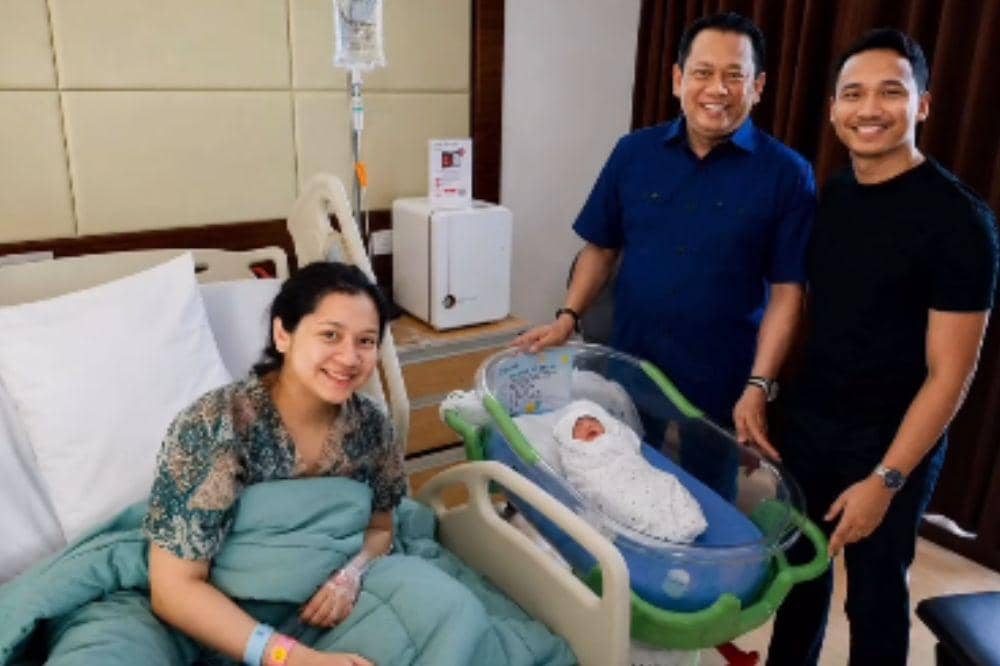 Bambang Soesatyo Sambut Kelahiran Cucu ke 13 Berjenis Kelamin Laki-La.jpg