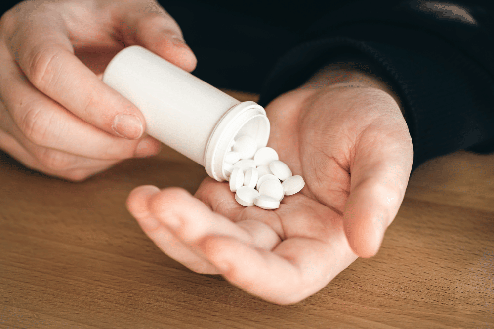 6 Obat Hisap untuk Tenggorokan, Mudah Ditemukan di Apotek!