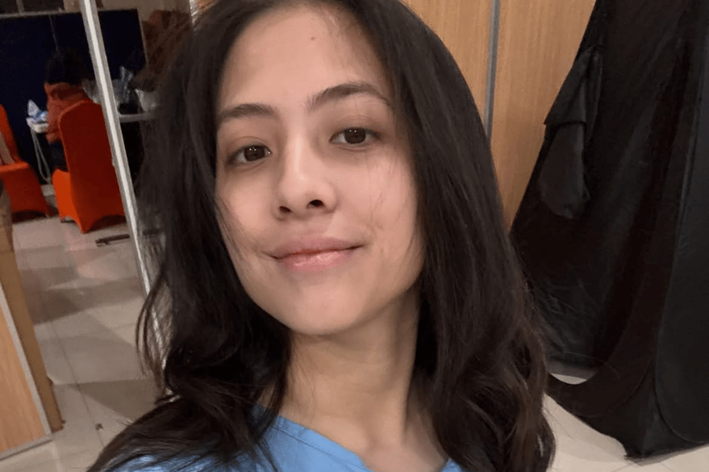 Adhisty Zara