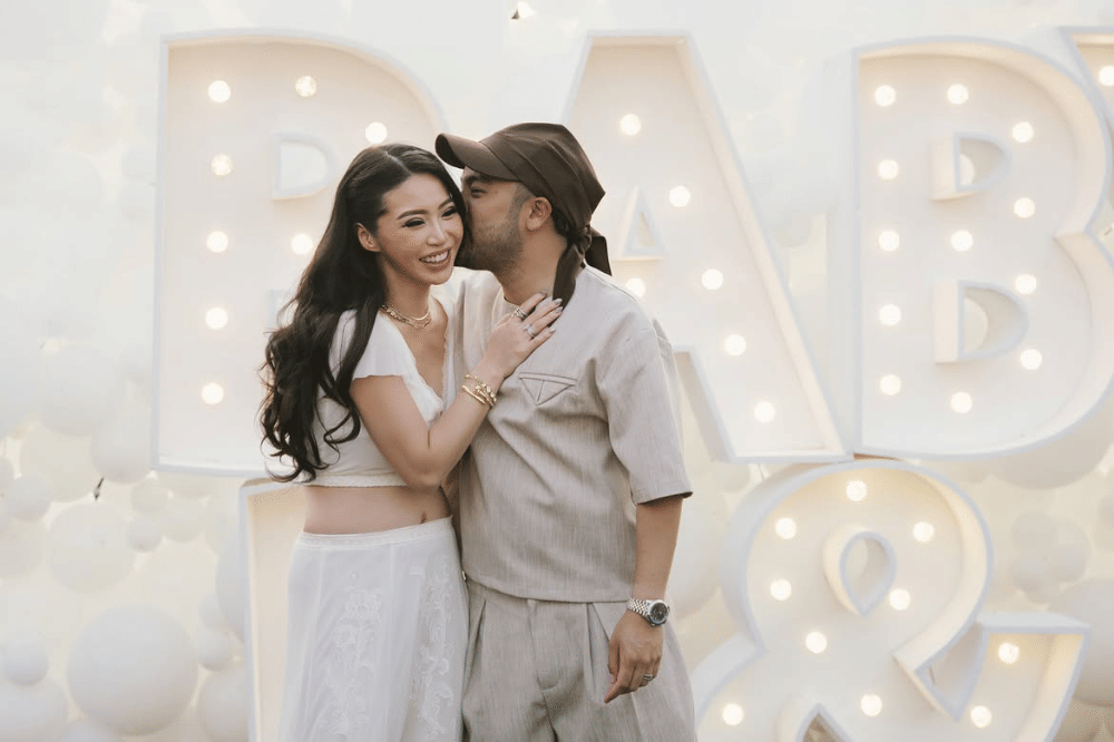 Momen gender reveal kehamilan Angie Prijanto, istri Ranggaz Laksamana