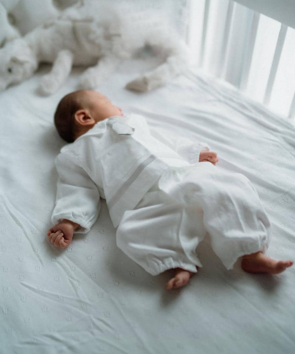 Newborn photoshoot anak Shenina Cinnamon dan Angga Yunanda