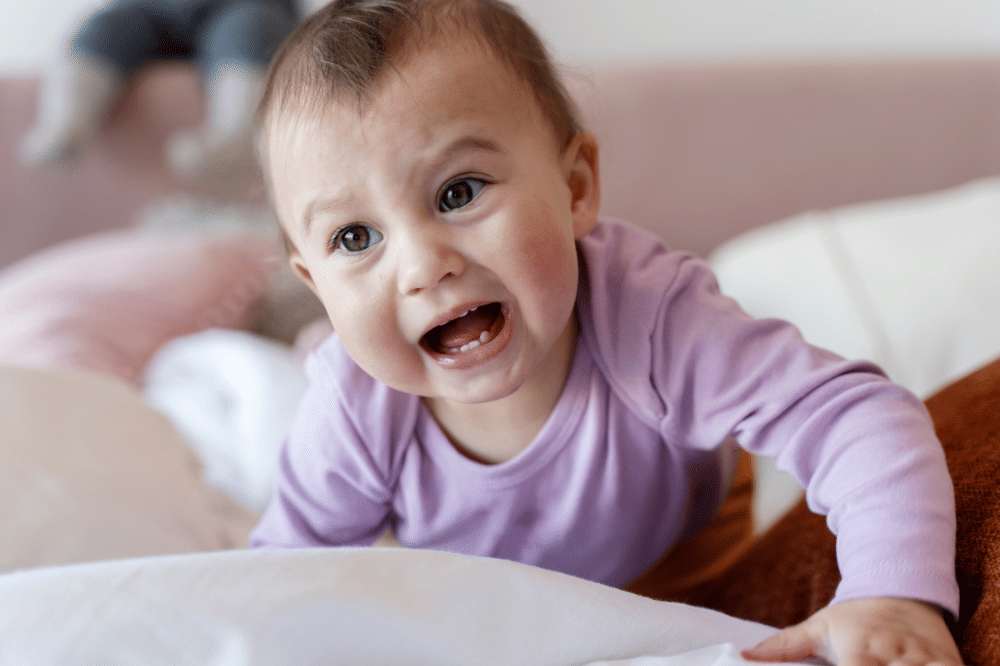 6 Tanda Pertumbuhan Gigi Bayi yang Tidak Normal, Ini Cara Mengatasinya!