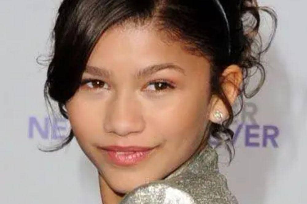 transformasi zendaya kecil 