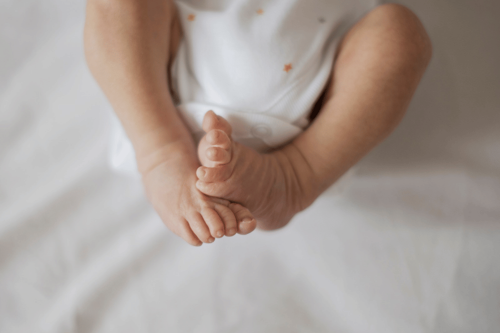 5 Penyebab Bayi Baru Lahir Sering Kentut, Salah Satunya karena ASI
