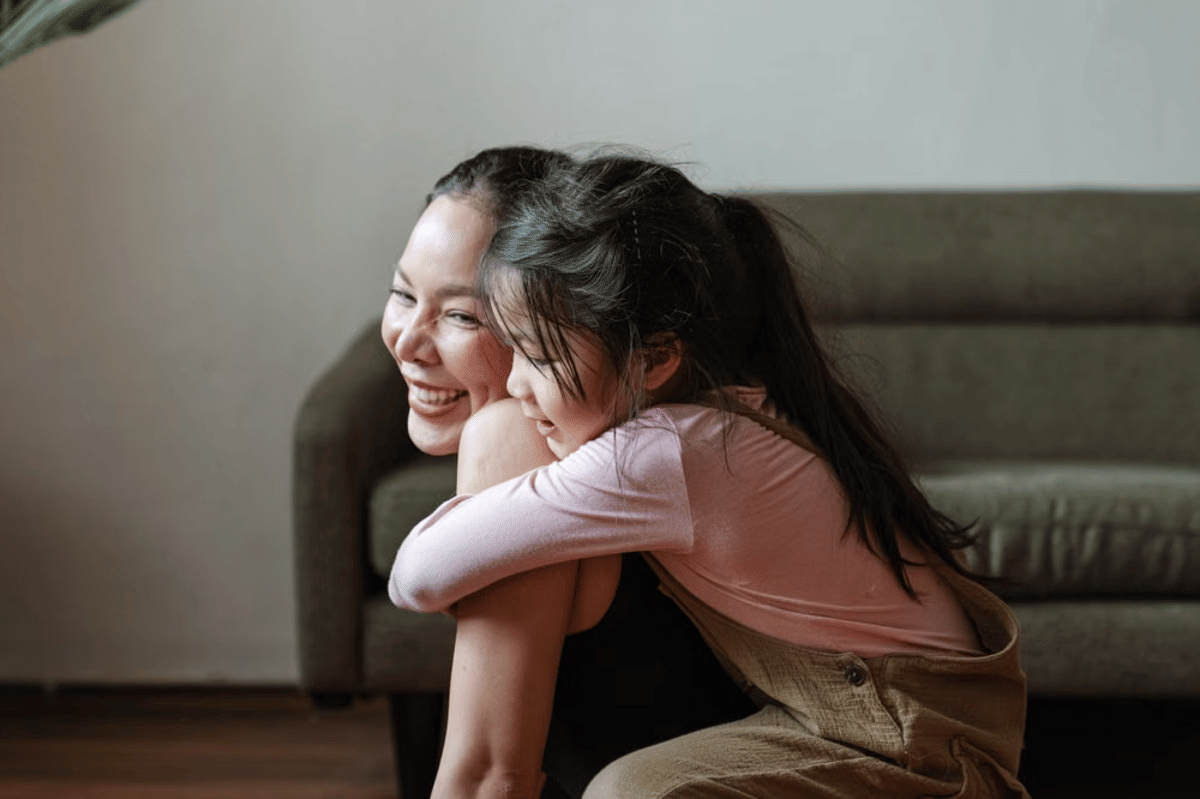 Cobalah untuk membangun kebiasaan agar anak merasa dipahami