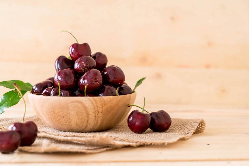 Buah yang sebaiknya diberikan pada bayi saat cuaca panas 