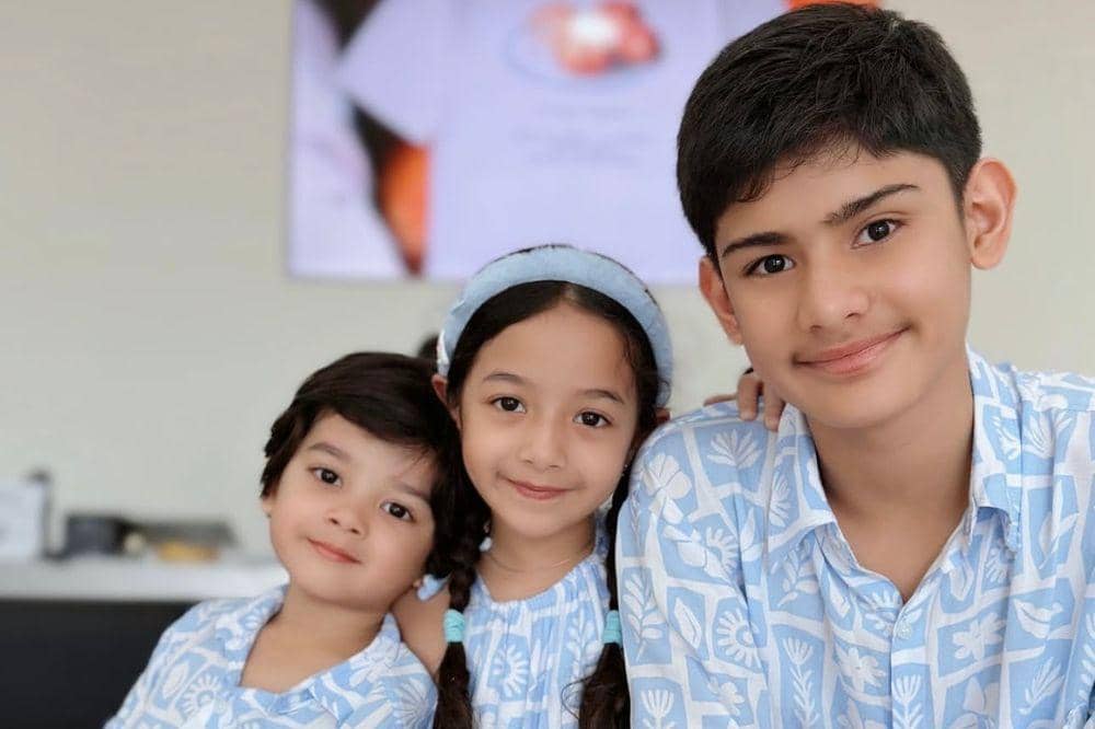 Cara Sonny Septian menikmati momen bersama anak 2