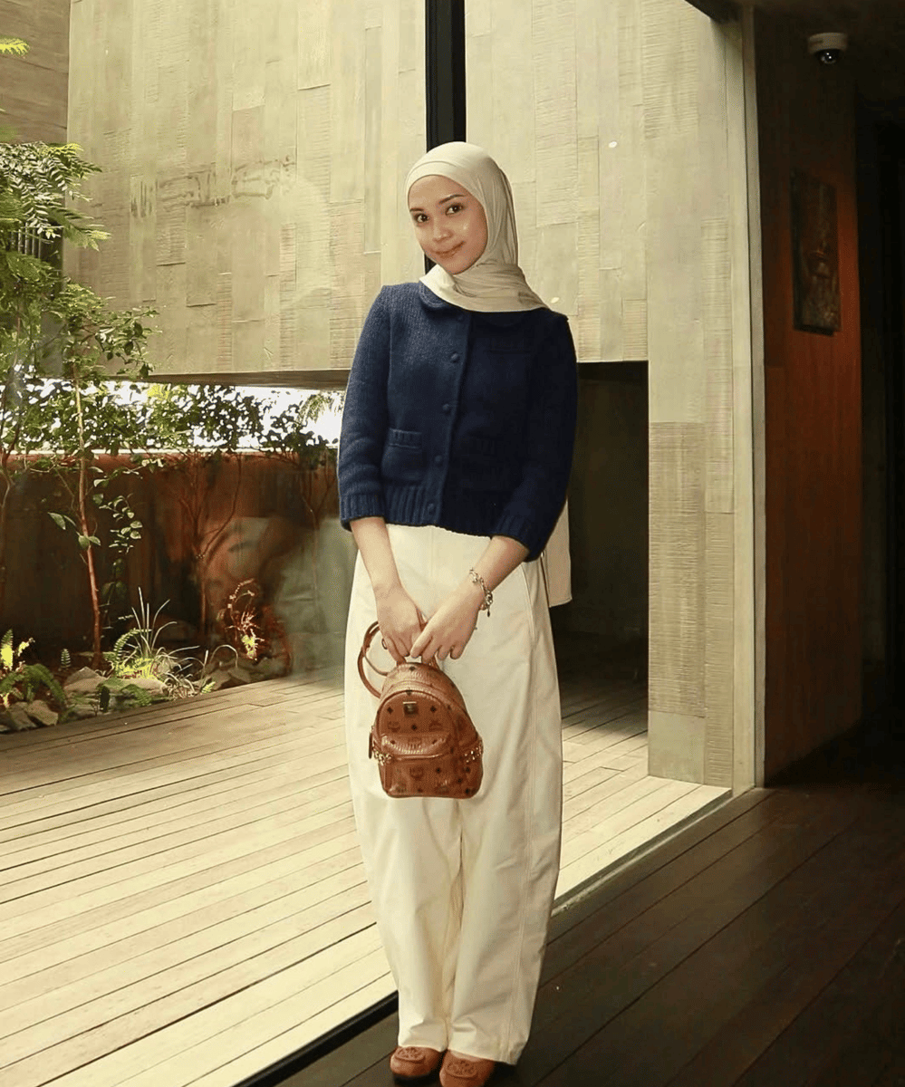 Inspirasi OOTD simpel dengan hijab instan (3)