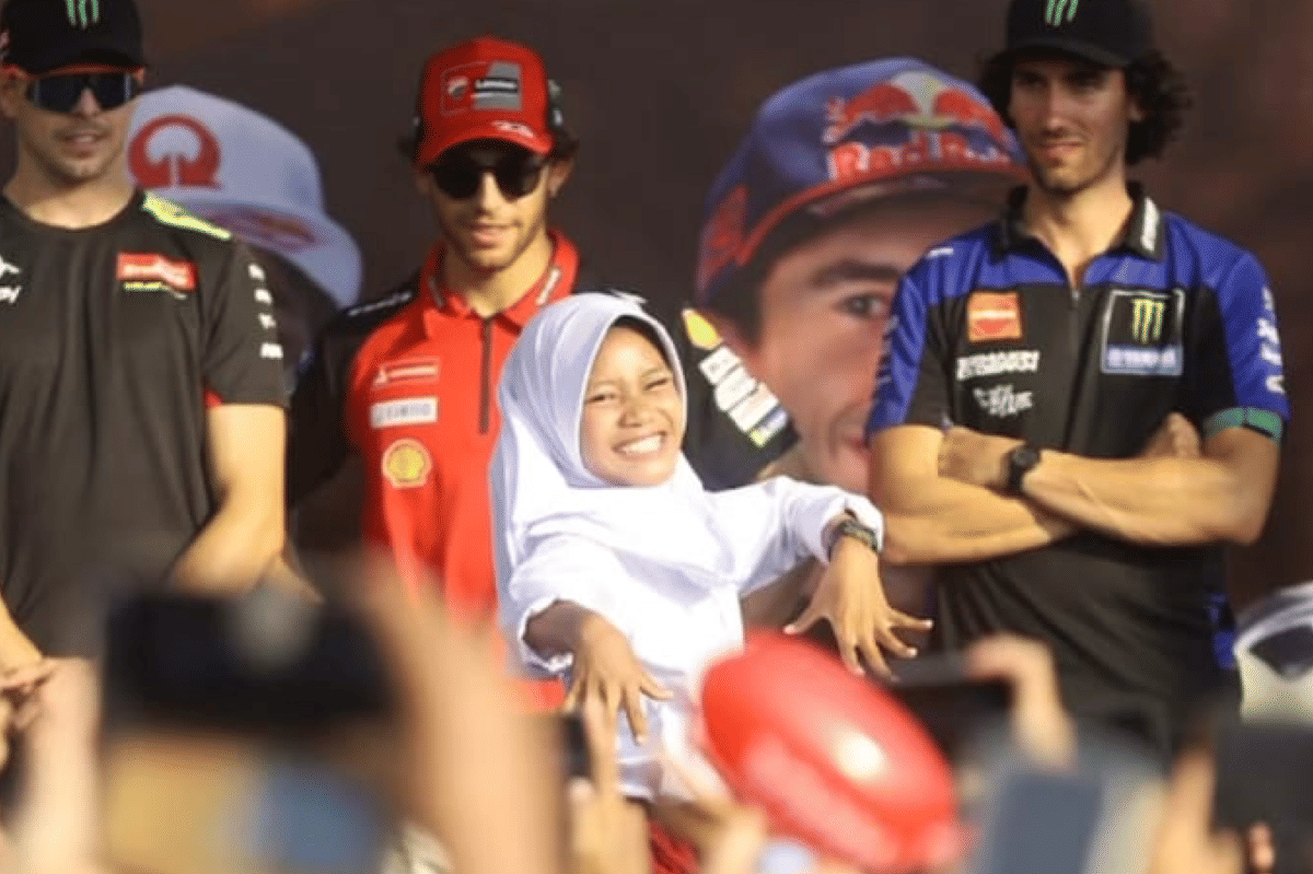 Prestasi Azizah tidak hanya skala nasional, tapi juga internasional