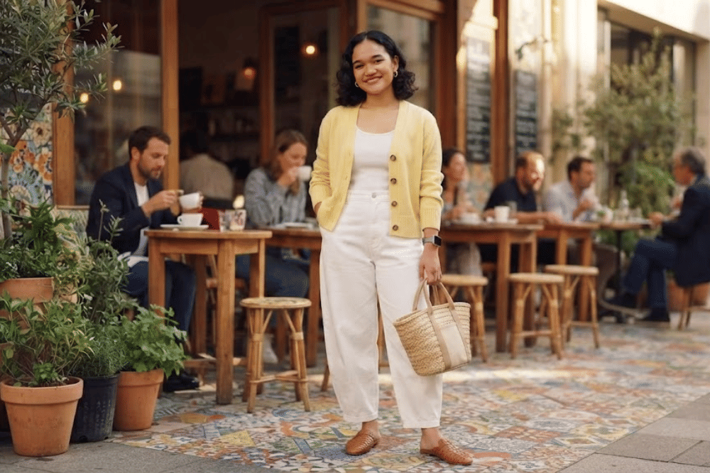 Tampilan playful penuh warna cerah