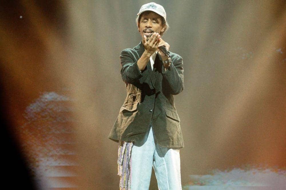 Penantian Rindu Mendalam, Lirik Lagu 'Dialog Rindu' Raim Laode