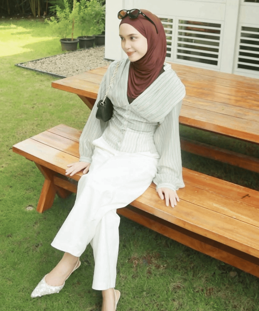 Inspirasi OOTD simpel dengan hijab instan (7)