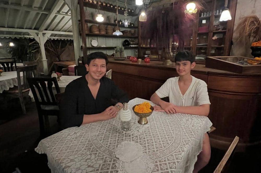 Sonny Septian Belajar Selalu Hadir sebelum Anak-Anaknya Tumbuh Dewasa