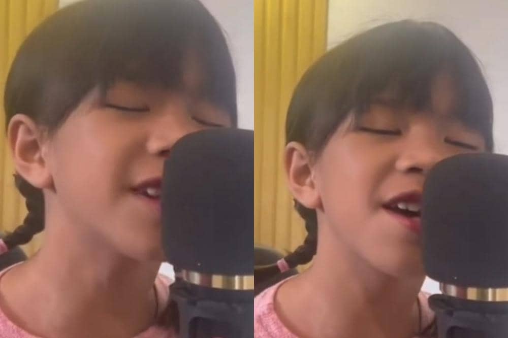 Ashrenia Syeikha anak berbakat bernyanyi ikut kompetisi di usia 5 tahun