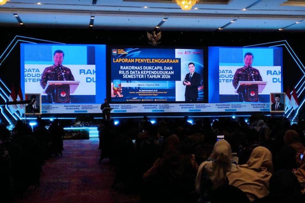 Data ini berasal dari catatan kependudukan