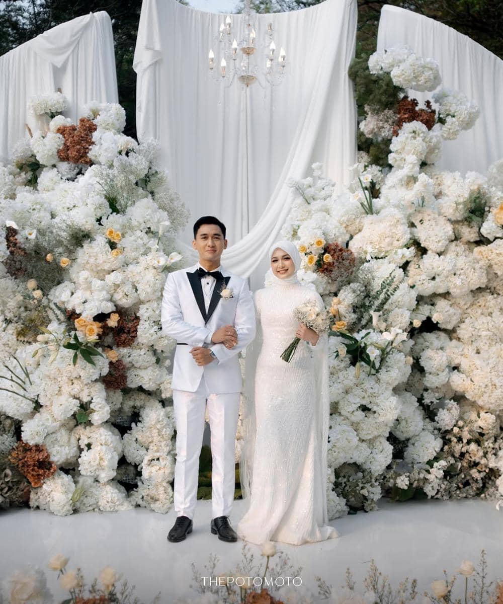Fakta Pernikahan Dea Annisa dan Mazaki Ahmad