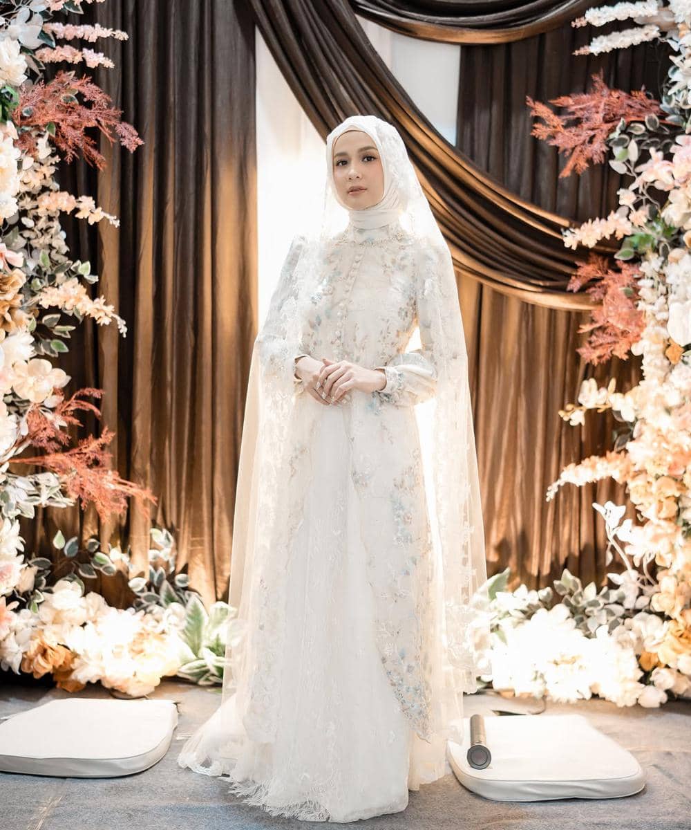 Fakta Pernikahan Dea Annisa dan Mazaki Ahmad