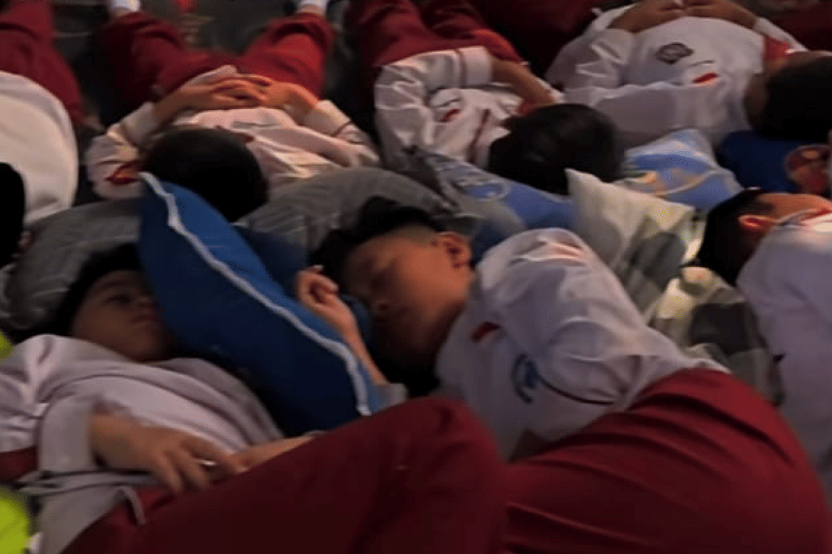 Tidur siang diterapkan khusus untuk kelas full day