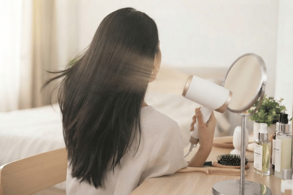 Mengeringkan rambut secara benar
