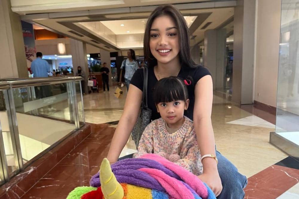 Nakeya Yaya cengkok nyanyi lagu 'terima kasih' Naura di Tiktok viral banyak warganet yang terhibur melihat aksi keduanya