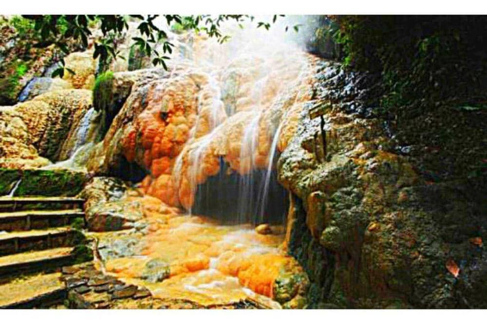 Gua Sarabadak
