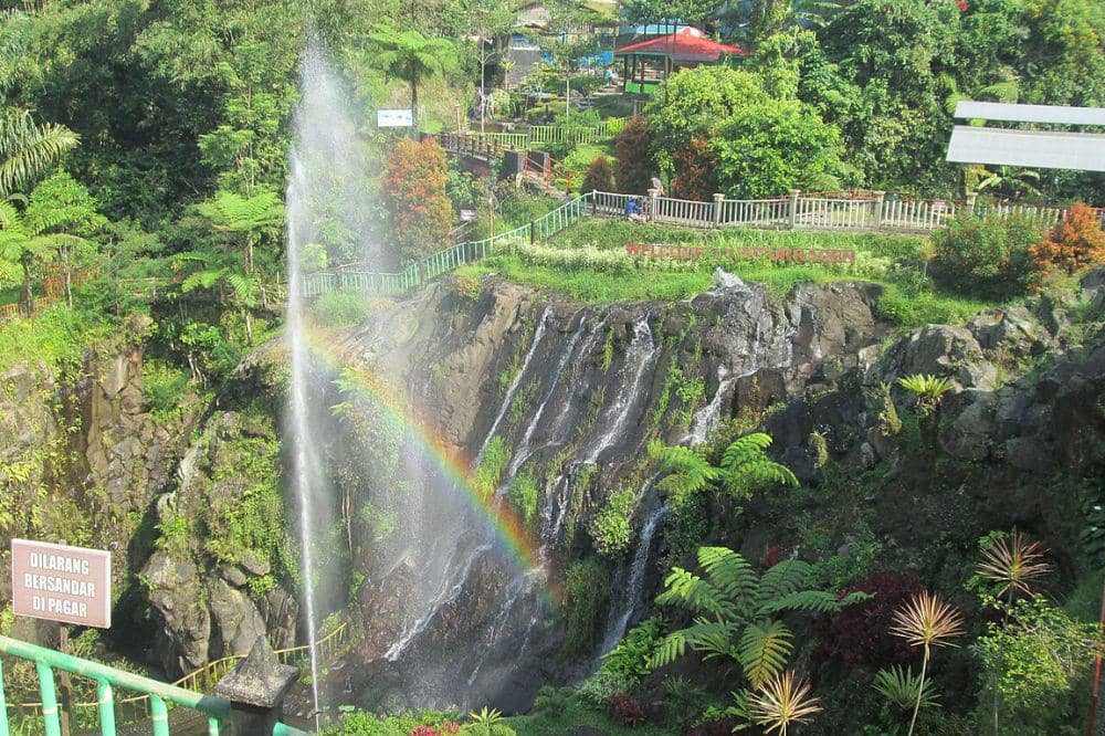 10 Wisata Alam Purwokerto yang Asri, Cocok untuk Healing Akhir Pekan
