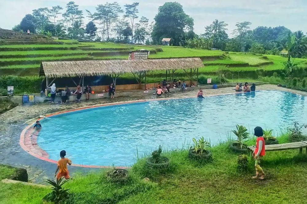 Wisata Pagubugan