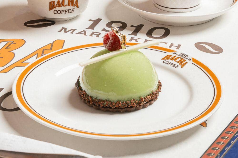 Ada dessert alpukat yang tampil elegan