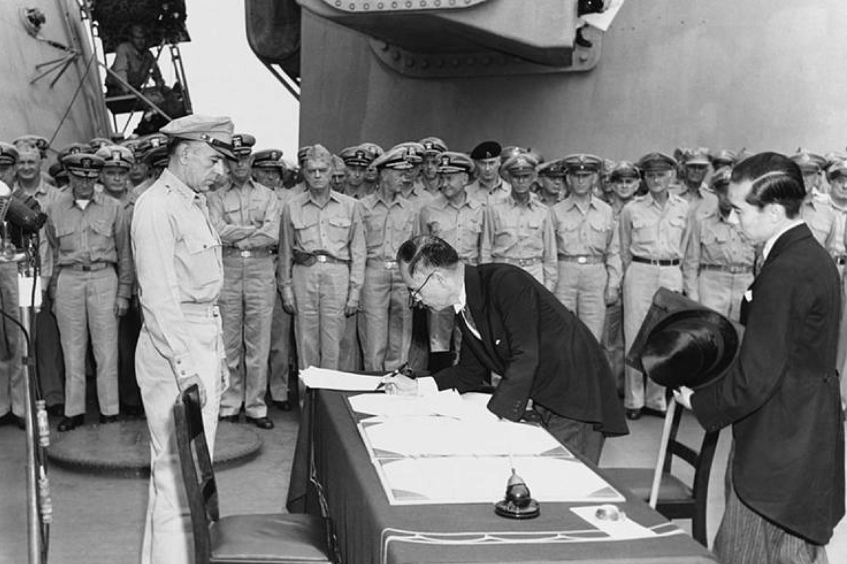 Jepang menyerah pada sekutu ditanggal 15 Agustus 1945