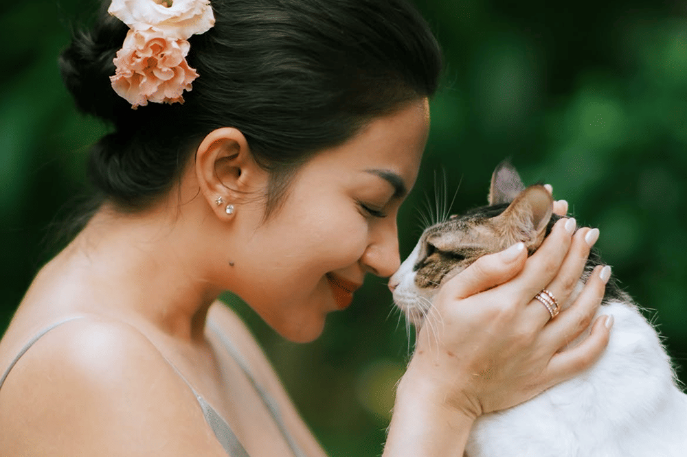 Ariel Tatum Kucing 1