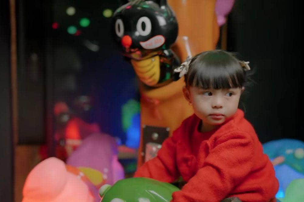 Lirik Lagu 'Love Animal' Ameena, Ceria dengan Suara Kucing