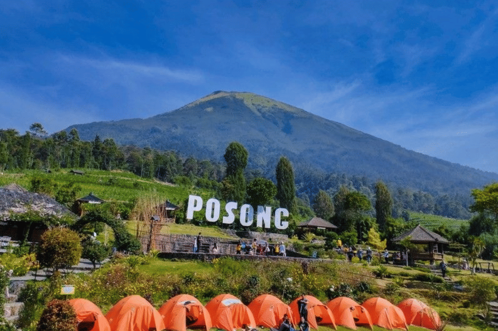 Mengenal Wisata Alam Posong, Surga Tersembunyi dengan Panorama Memukau