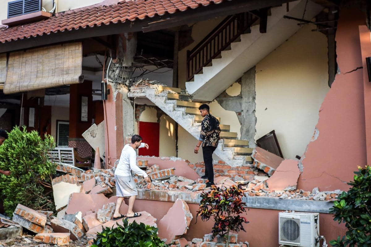 Ribuan rumah warga dan fasilitas publik rusak akibat gempa