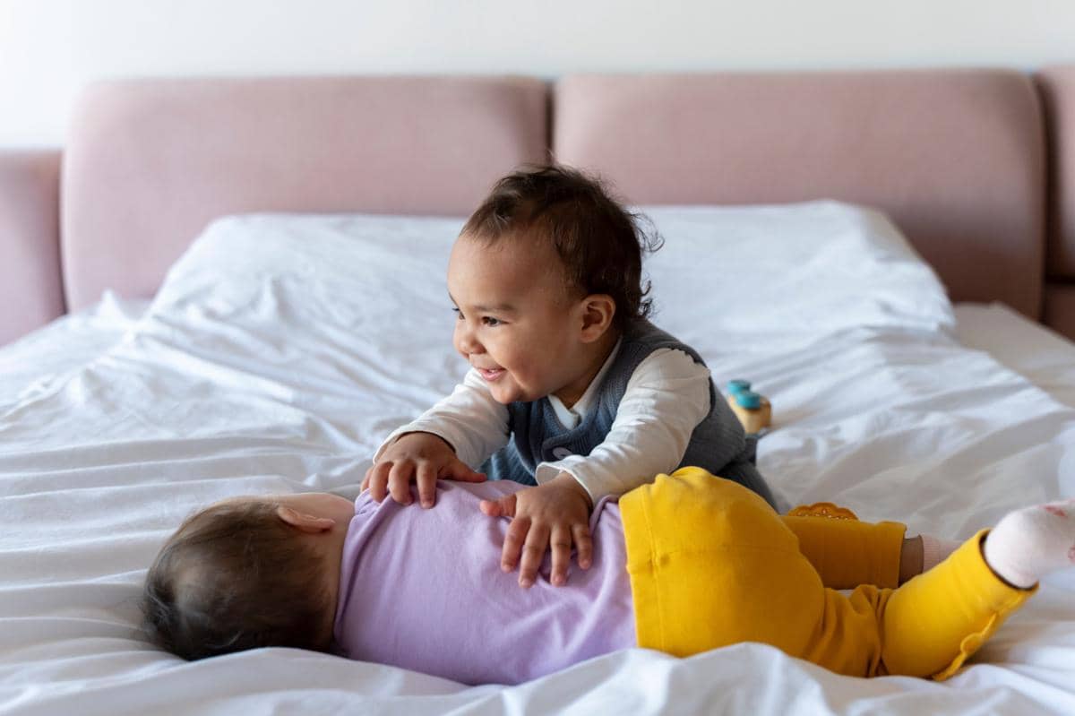 Nama Bayi Kembar yang Lahir di Momen 17 Agustus 