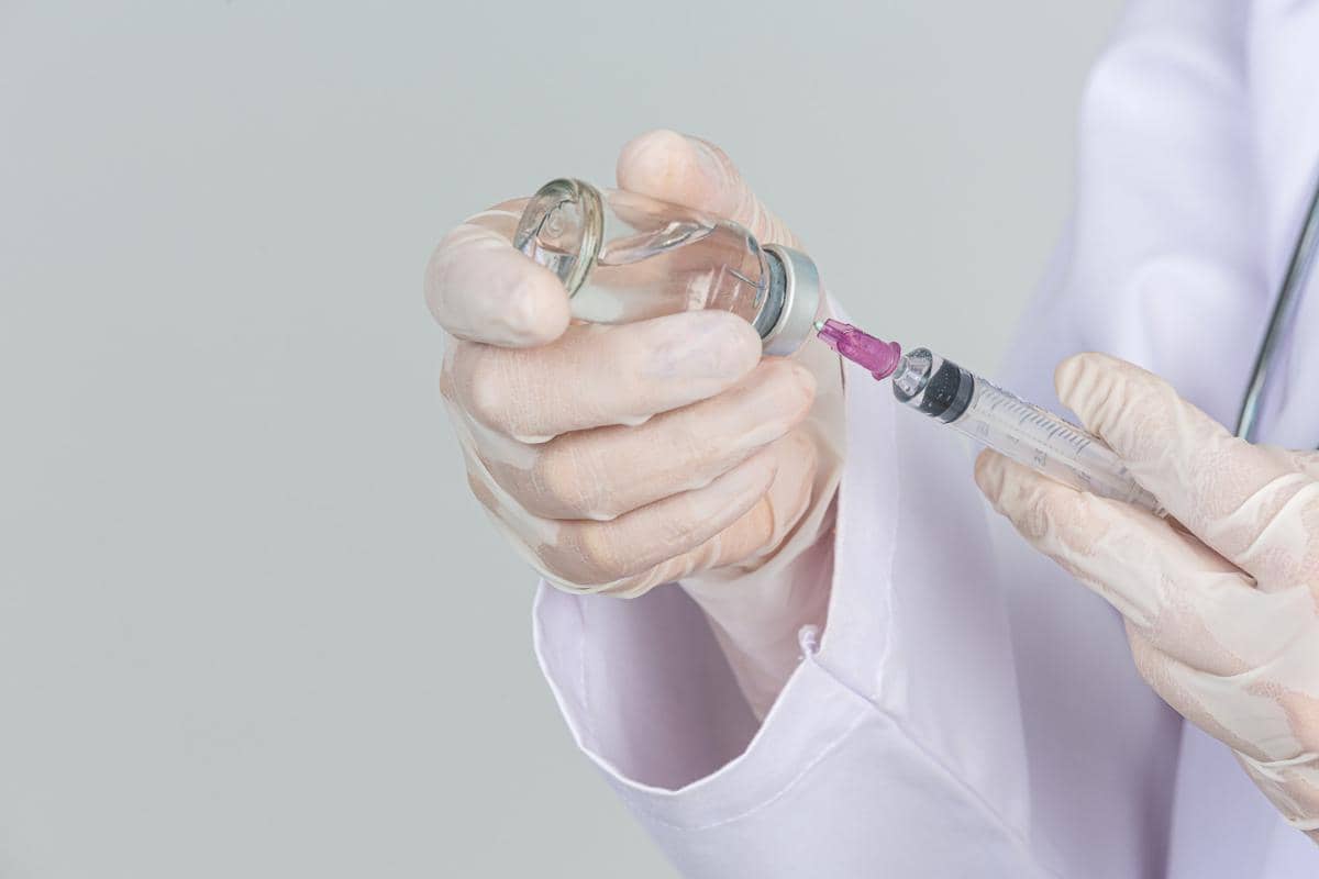 Kapan Ibu Hamil Harus Suntik Pengencer Darah? Ini Kata Dokter