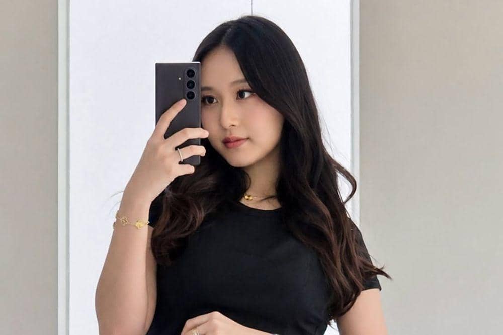 Nita Vior Pamer Perut Penuh Stretch Mark, Disebut "Prakarya Vinica" 
