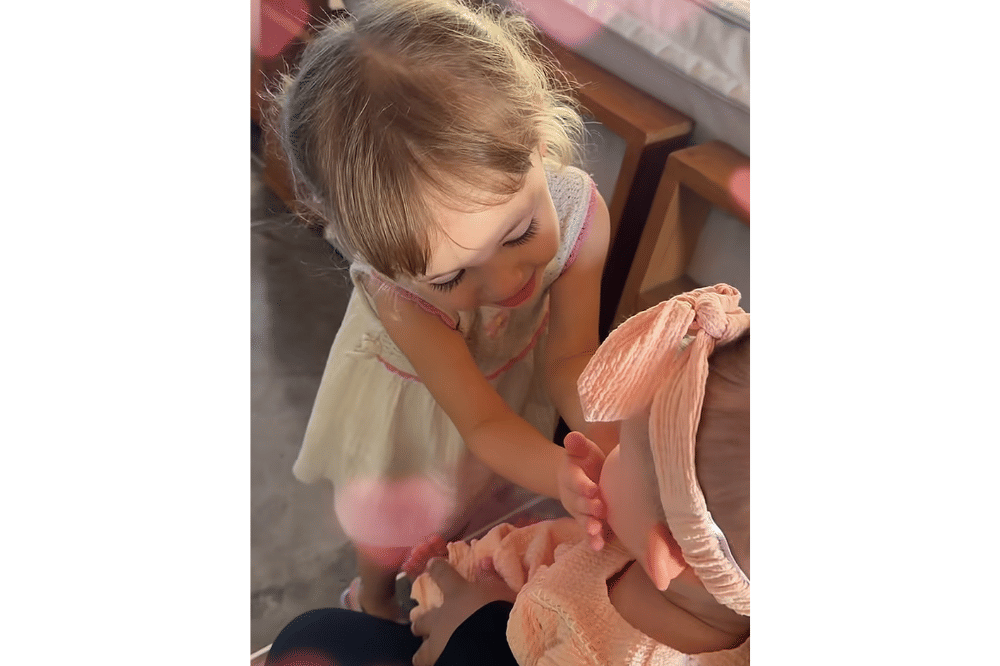 Foto keseruan Kaia dan Kamari playdate