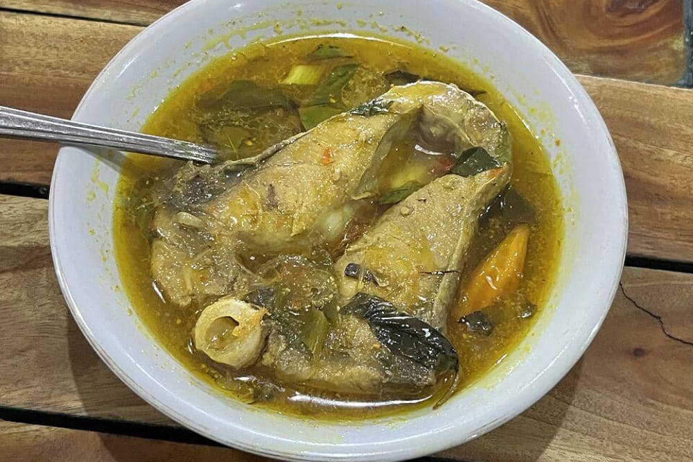 Ikan kuah kuning