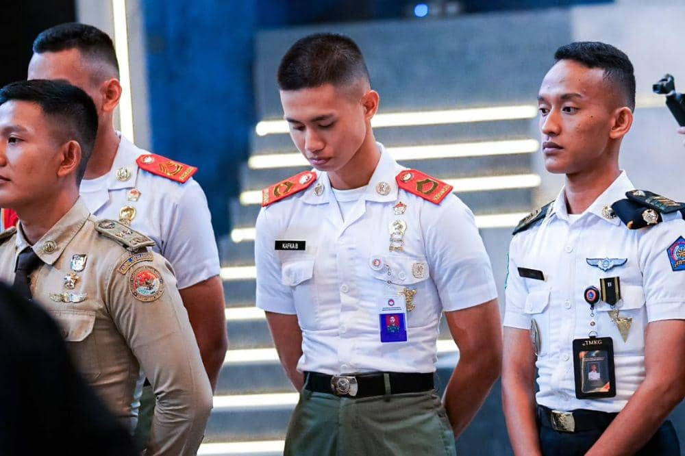 Tidak memasang target akademik khusus untuk anak