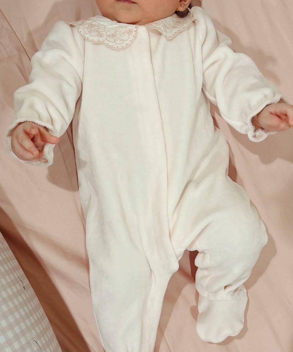 Baby Soleil tampil manis dengan jumper
