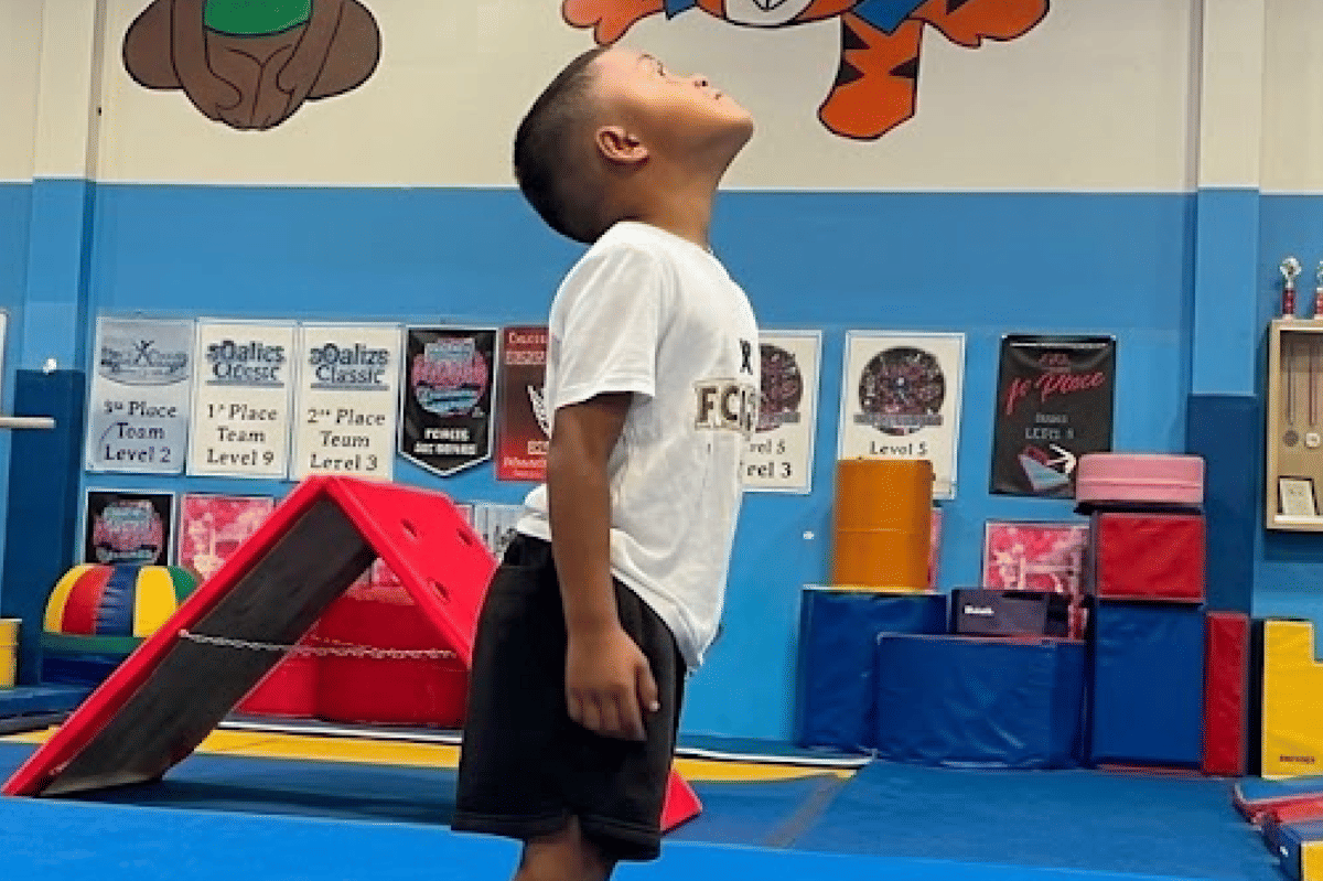 Giraffe walk dapat meningkatkan body awareness anak
