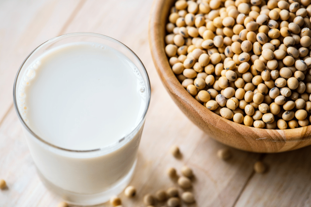 Benarkah susu soya bikin anak laki-laki jadi kemayu?
