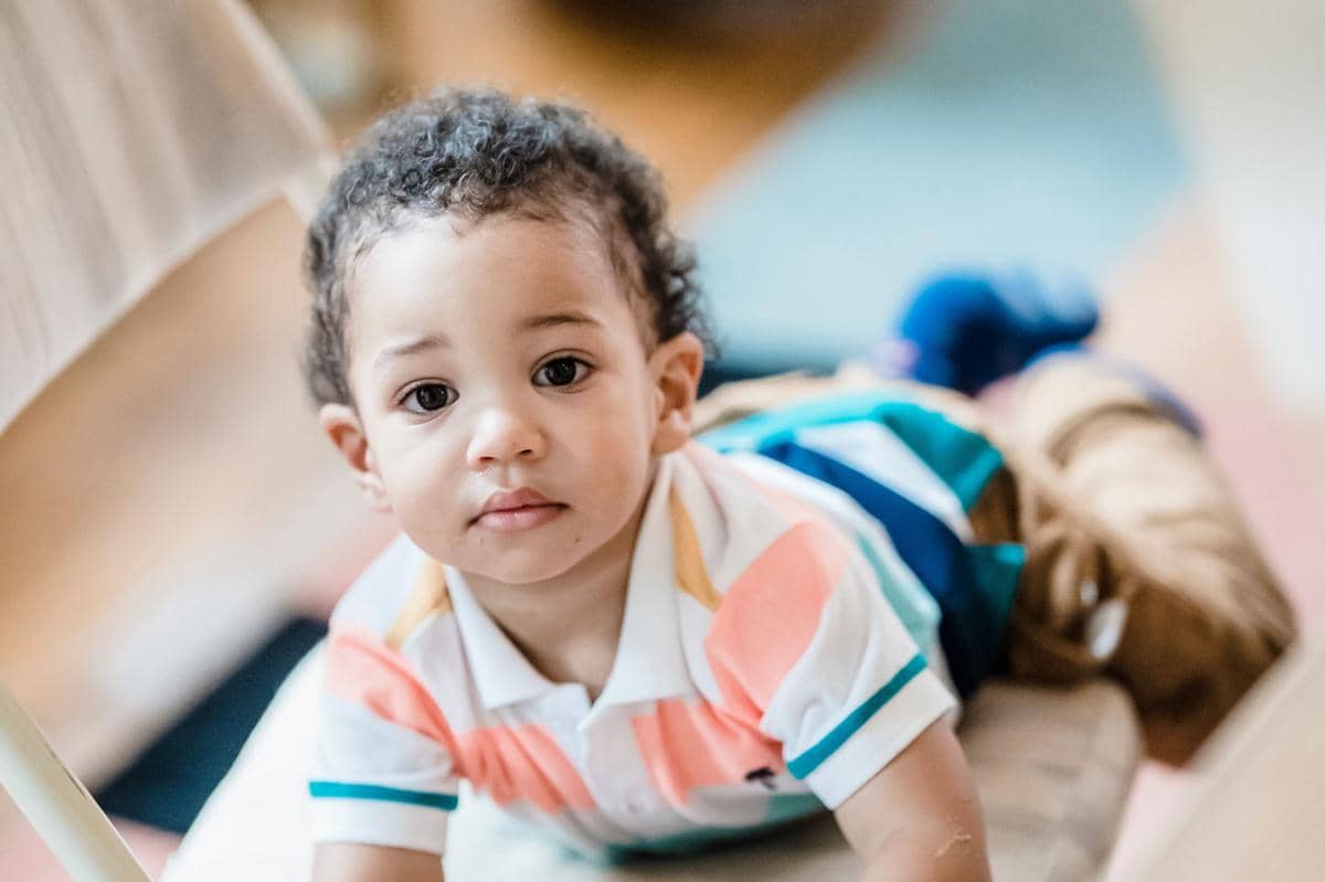 fakta anak tidak bisa duduk diam bantu otak anak tetap aktif