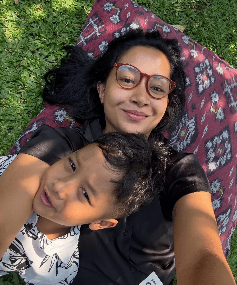 Potret Shahnaz dengan anaknya 1 