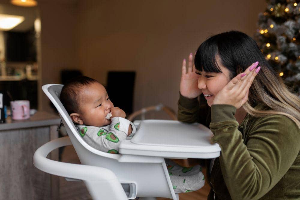 Tips membantu si kecil belajar mengucapkan kata