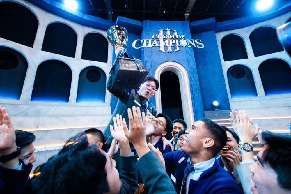 Berhasil menjadi juara Clash of Champions Season 3