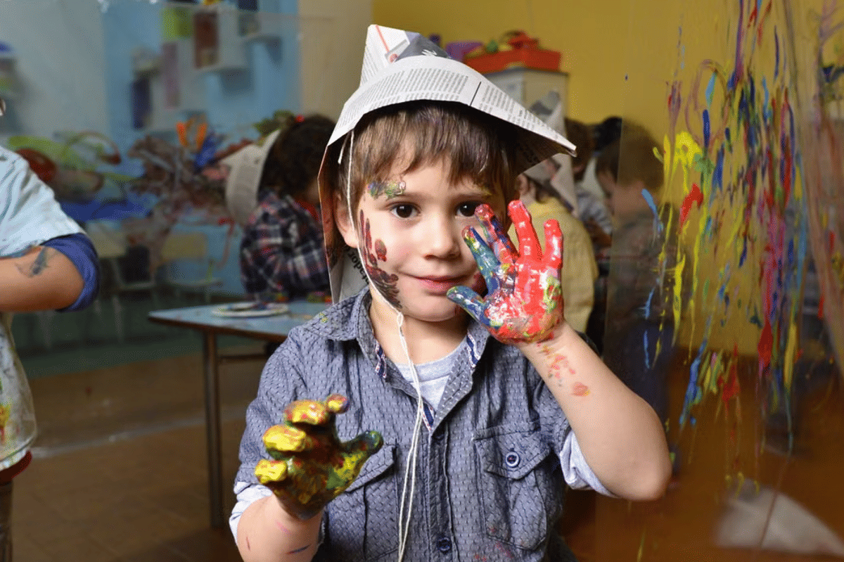 Finger painting membuat anak lebih bebas dalam berimajinasi