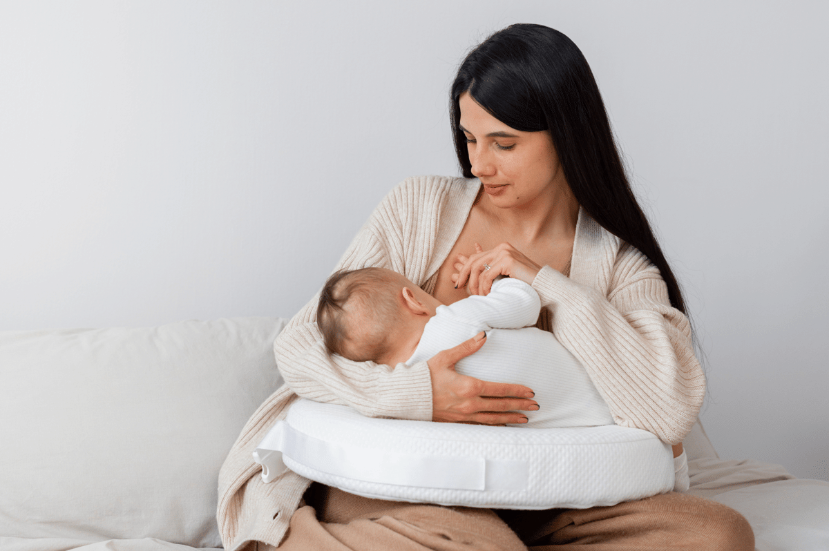 Bayi sering nolah-noleh saat menyusu (5)
