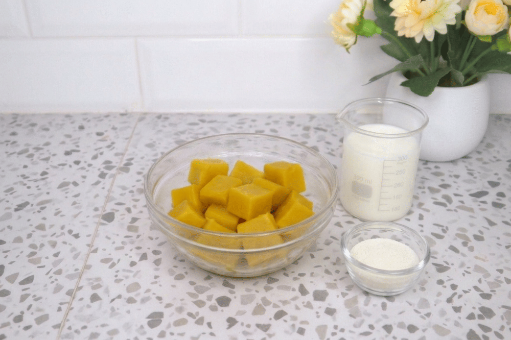 Bahan-bahan puding labu kuning