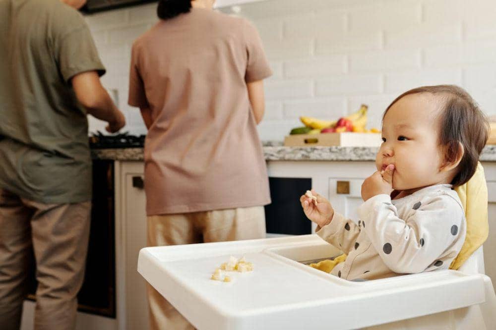 Kapan Bayi Mulai Boleh Makan Camilan